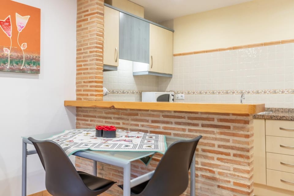 Kitchen or kitchenette, Living room