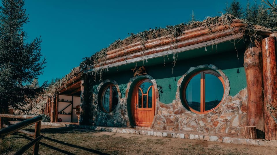 Hobbit House - Arieseni House in Cluj County