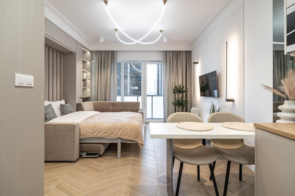Bed, Living room, Photo of the whole room, Seating area, Bedroom