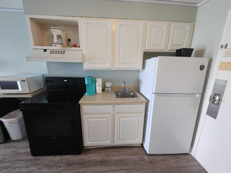 Updated Double Queen Suite-Stunning Ocean Views! Sea Mist 51508 House in Myrtle Beach