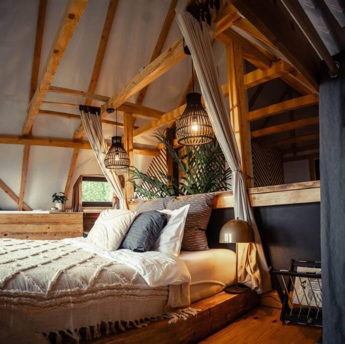 Nooks by AdyBeca - Forest Nook House in Romania