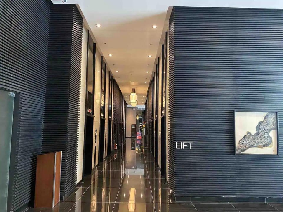 Air Residences - Panoramic City View near Airport - 2932 Apartment hotel in Makati