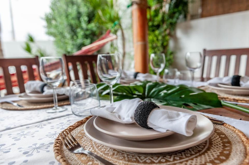 Garden, Dining area
