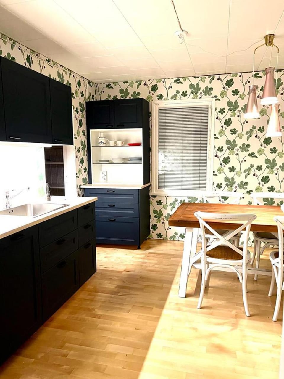 Kitchen or kitchenette, kitchen, kitchen