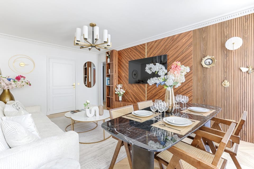 Stunning 2 bedroom at Montparnasse Apartment in Paris
