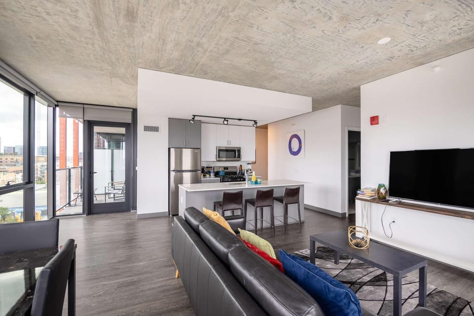 TV and multimedia, Living room, Dining area