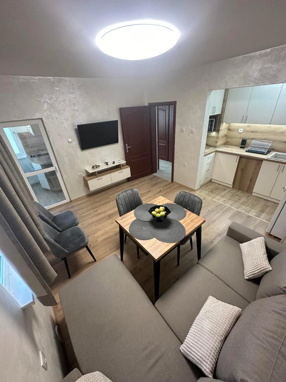 TV and multimedia, Living room