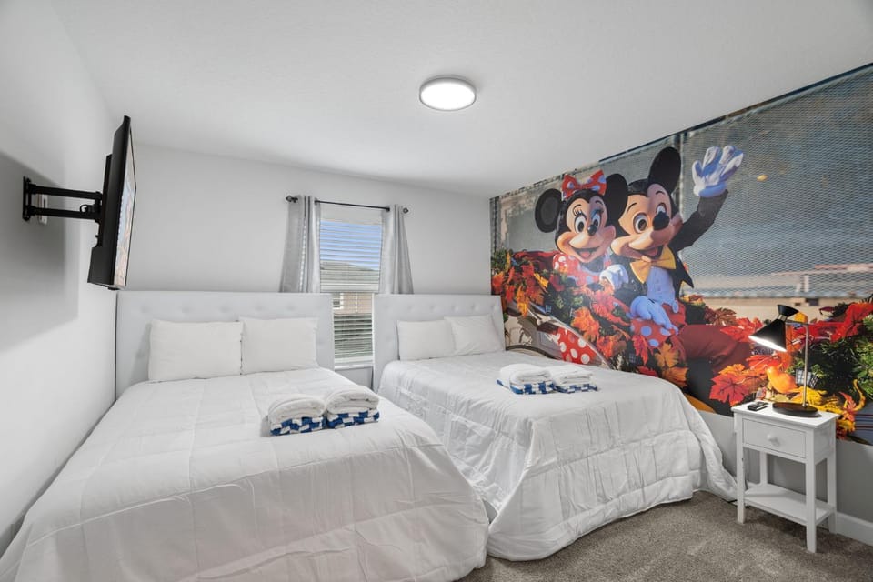 Stunning home at Storey Lake close to Disney House in Kissimmee