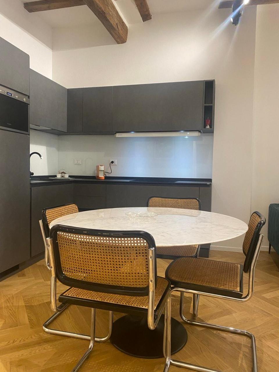 Kitchen or kitchenette, Dining area, kitchen
