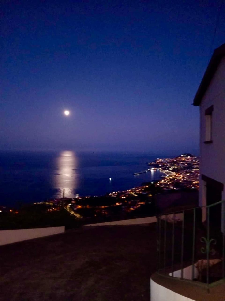 Villa São João House in Madeira District