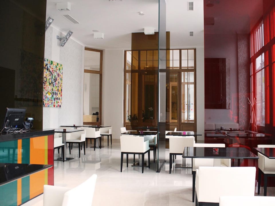 Lounge or bar