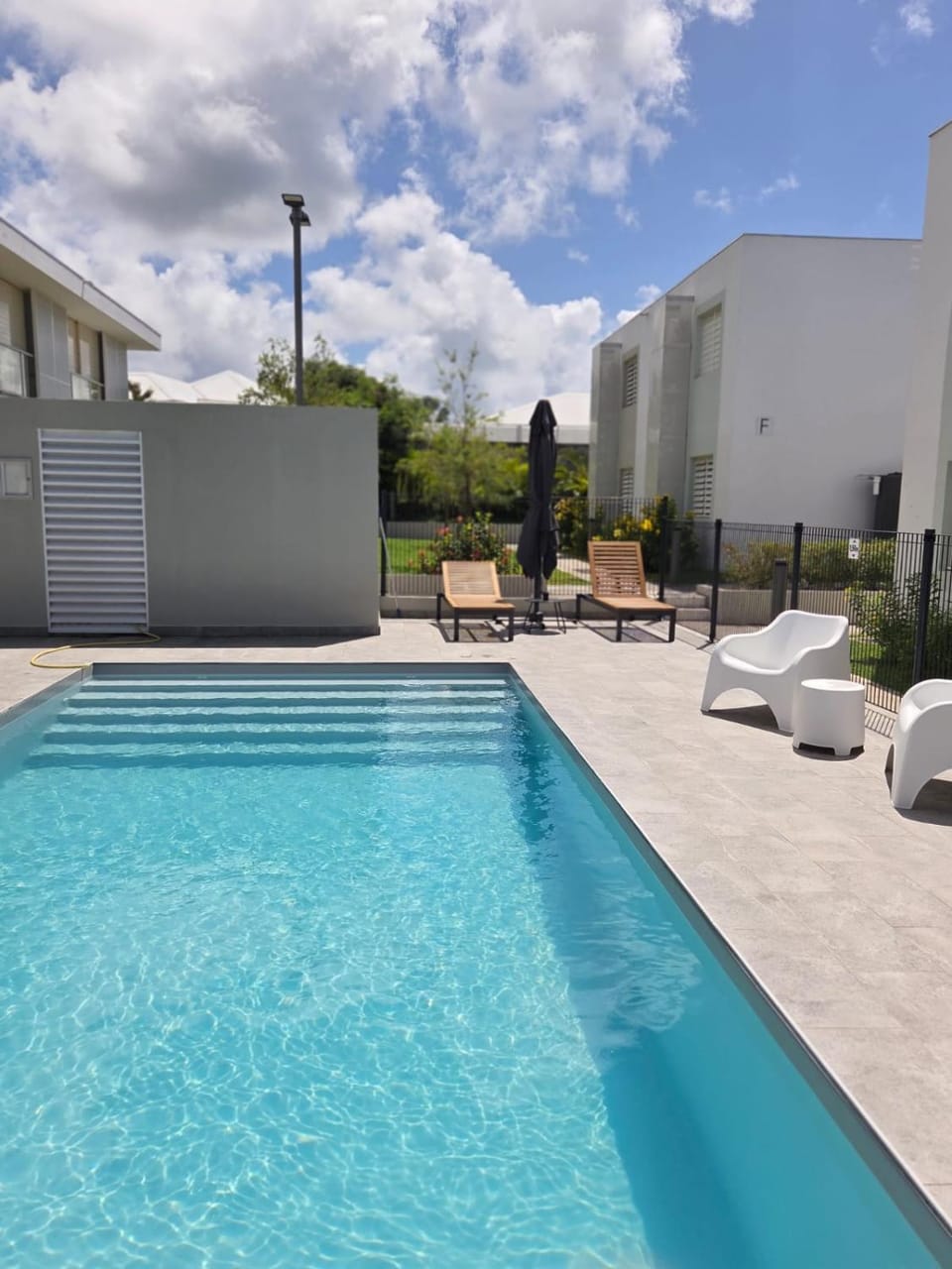 Swimming pool, Swimming pool