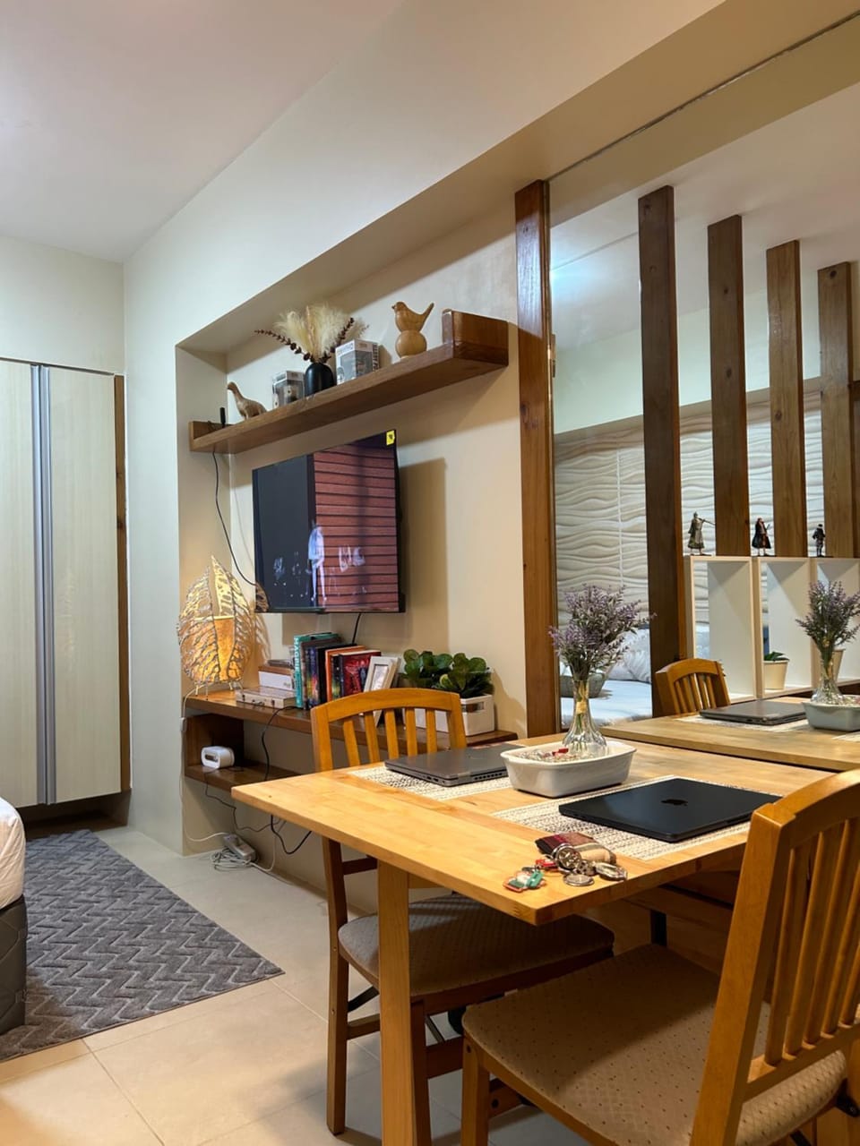 Modern & Cozy Homey Condo in Avida Riala Towers Cebu City IT Park T2 Apartment in Lapu-Lapu City