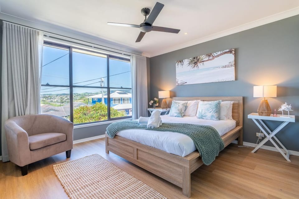 Spectacular Ocean View Home in Bombo House in Kiama Downs