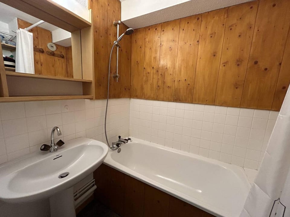 Studio Cosy Méribel - Proche Pistes - FR-1-355-268 Apartment in Les Allues