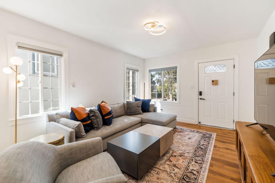 The Berkeley Haven Apartment in Berkeley