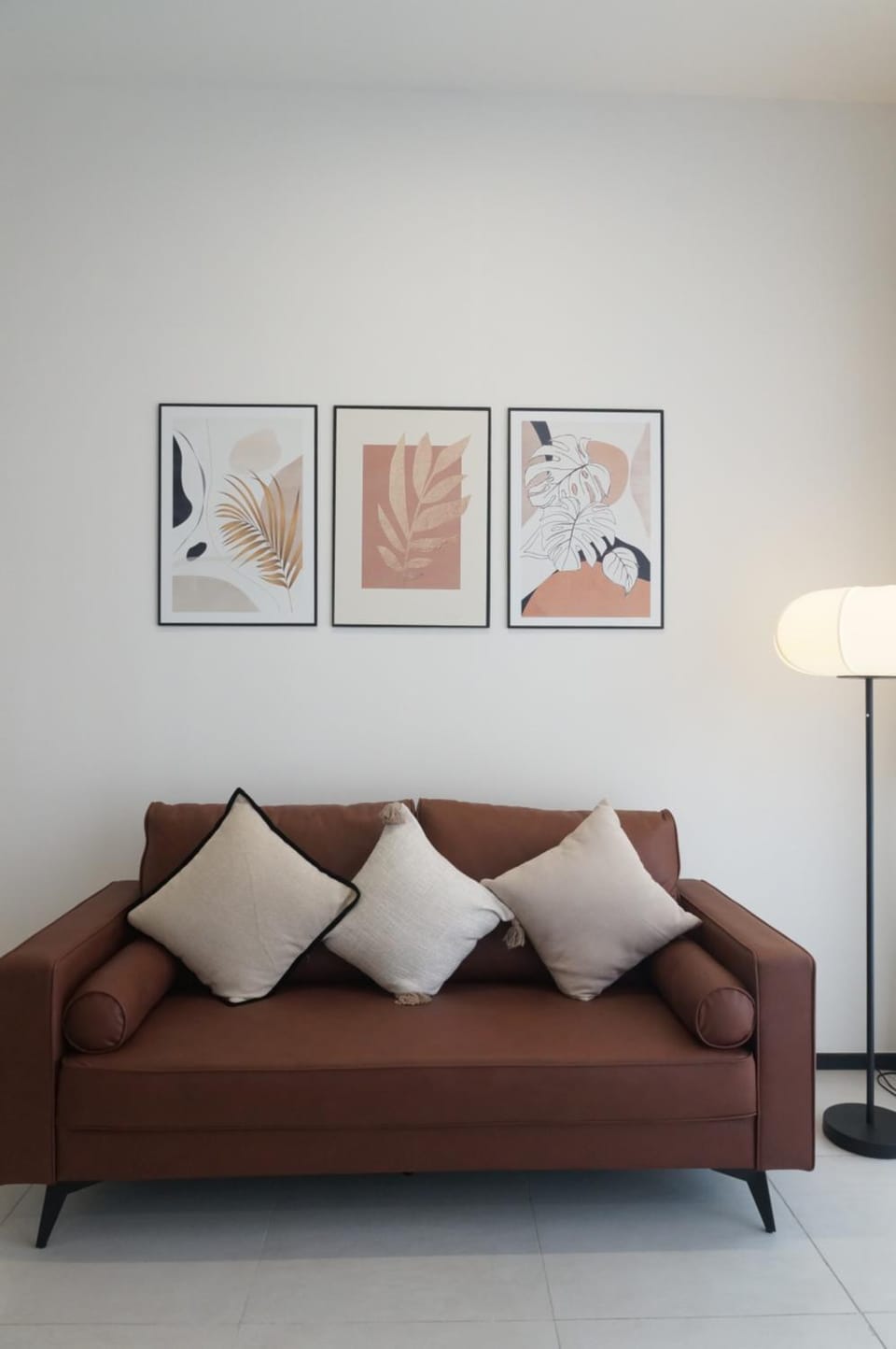 Living room, Decorative detail, Seating area