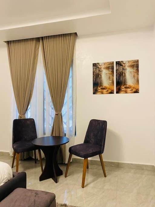 3 bedroom apartment in Garki Apartment in Abuja