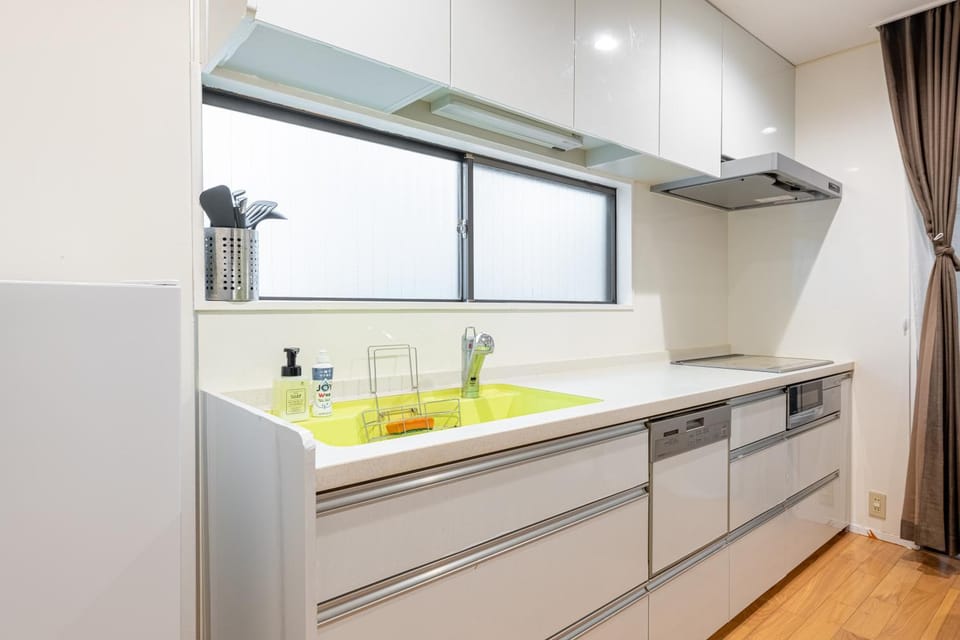 上北沢戸建て Apartment in Japan