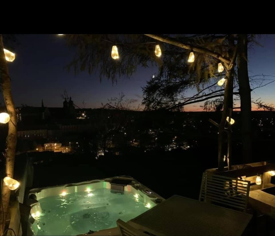 Night, Hot Tub, Pool view