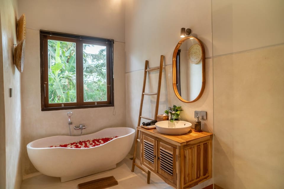 Bathroom, Bath