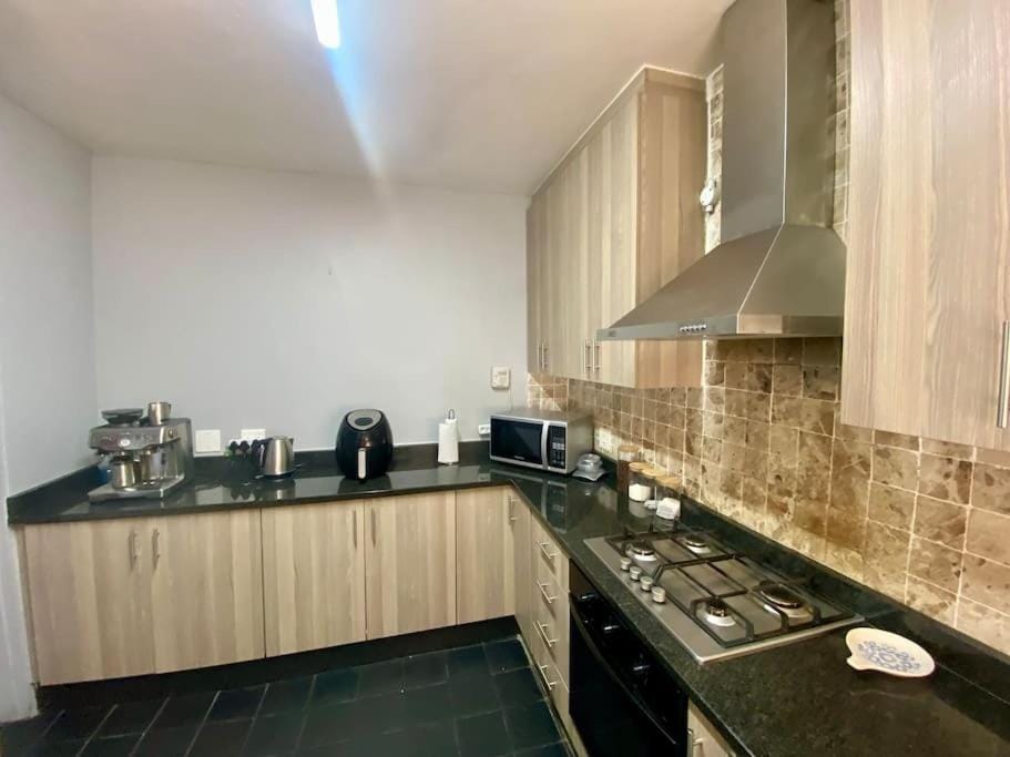 Chiltern Valley View Apartment in Durban