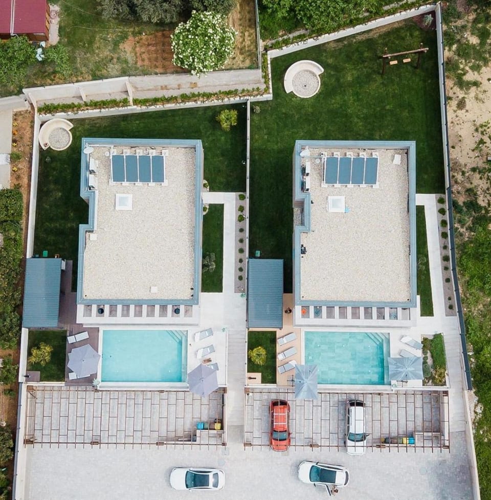 Day, Bird's eye view, Pool view, Swimming pool, sunbed
