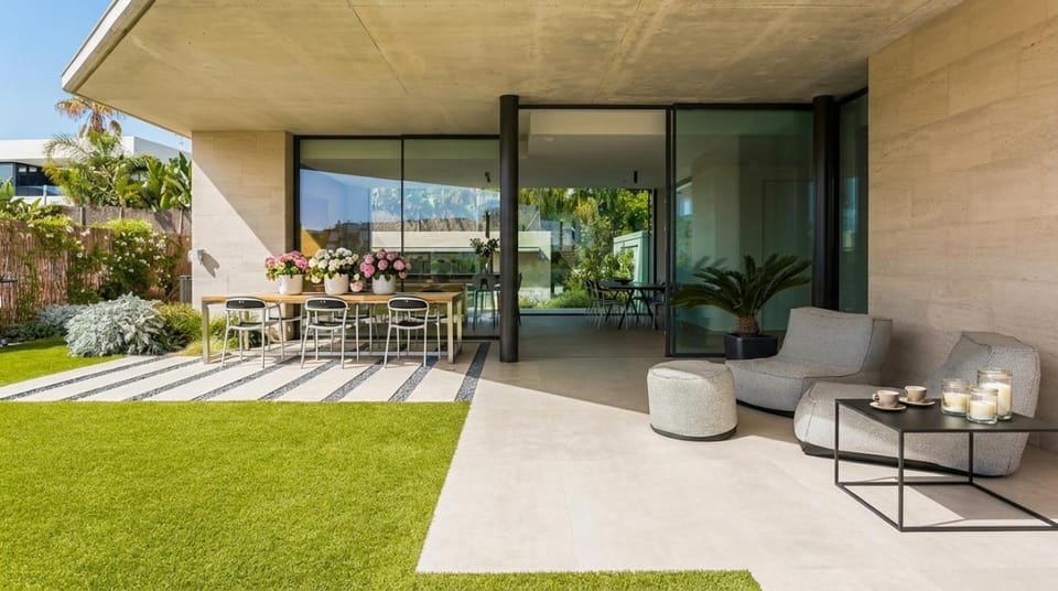 Villa Al Fresco Sitges Center and 10 minutes walk from beach Amaizing Design New Villa and new urbanization Villa in Sitges