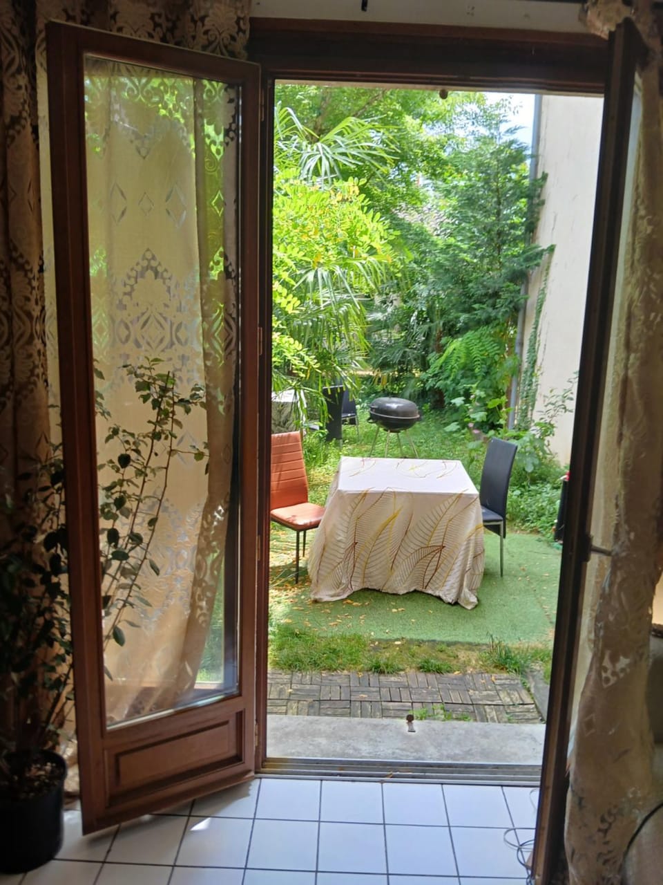 Garden, Garden view