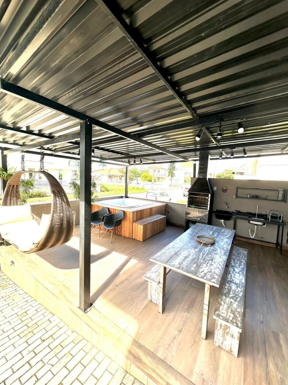 Ponta Mar Avenida- Casa com Spa - 300mts do mar House in Florianopolis