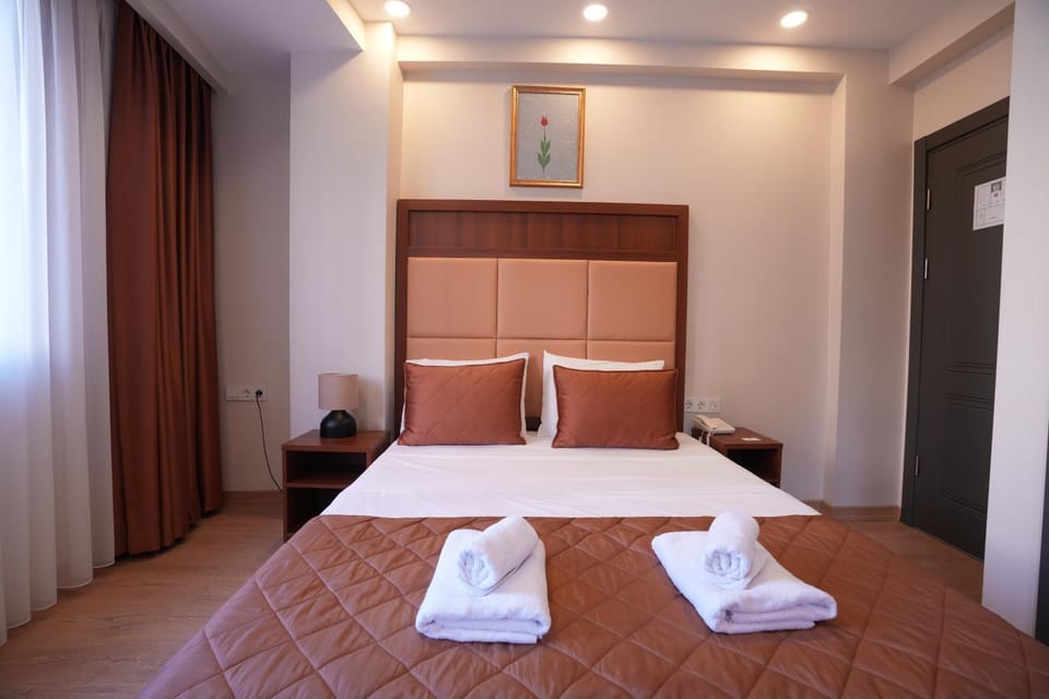 Bed, Photo of the whole room, Bedroom, towels, wardrobe