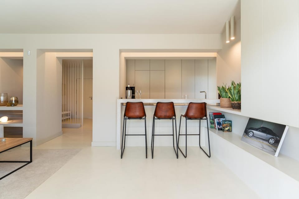 Kitchen or kitchenette, Living room