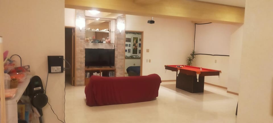 プルメリア,ｼﾞｬｸﾞｼﾞｰ,ﾌﾟﾛｼﾞｪｸﾀｰ,BBQ台,ﾐﾆﾋﾞﾘﾔｰﾄﾞ,広65平米,wii,wifi,P1有 Apartment in Okinawa Prefecture