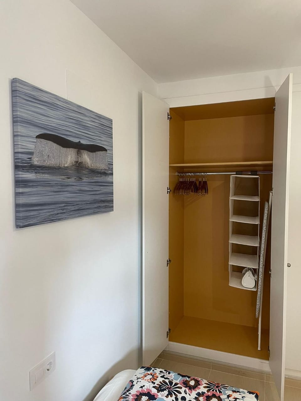 Bedroom, wardrobe