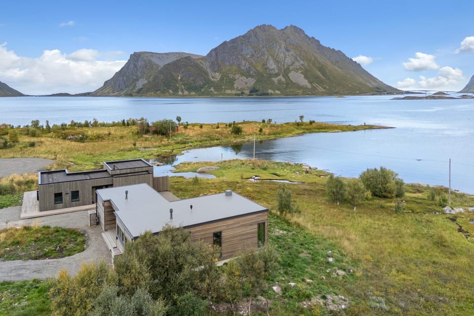 Beach, Mountain view, Sea view