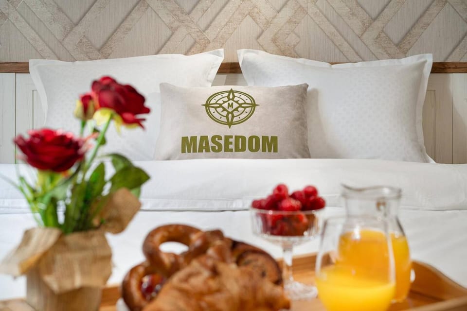 Central And Spacious Home Apartment in Sofia