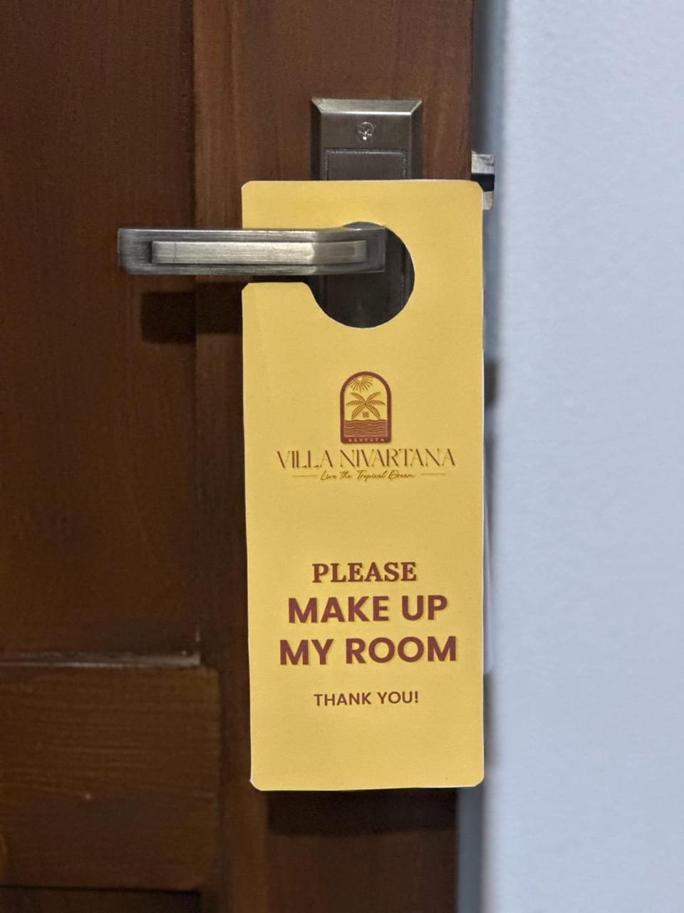 room service, room service