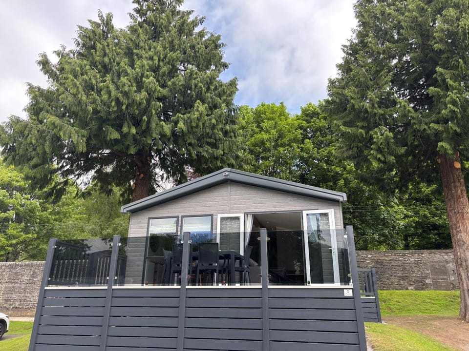 Property building, View (from property/room), pet friendly