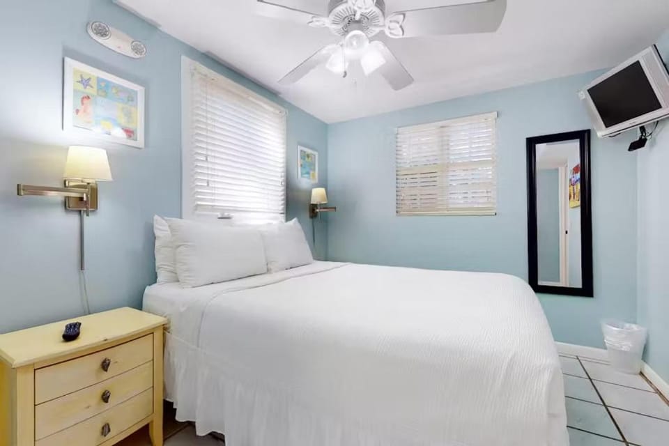 Duval Street Retreat House in Key West