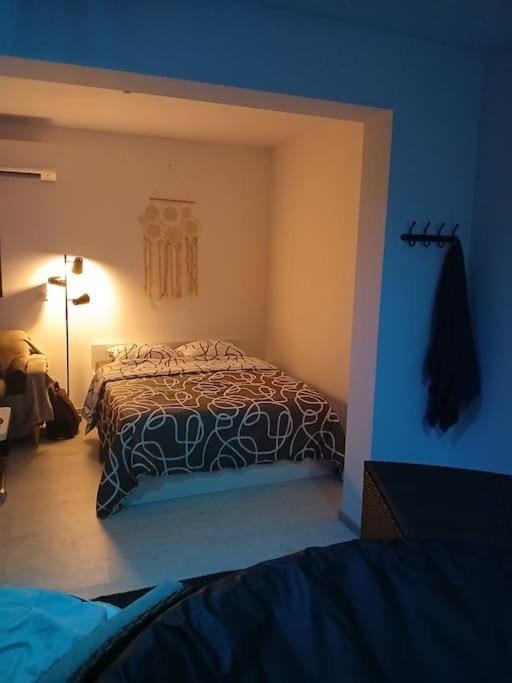 Chalet jacuzzi Chalet in Nouvelle-Aquitaine