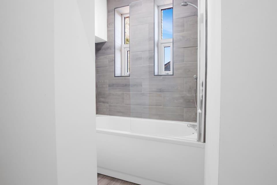 Shower, Bathroom, Bath