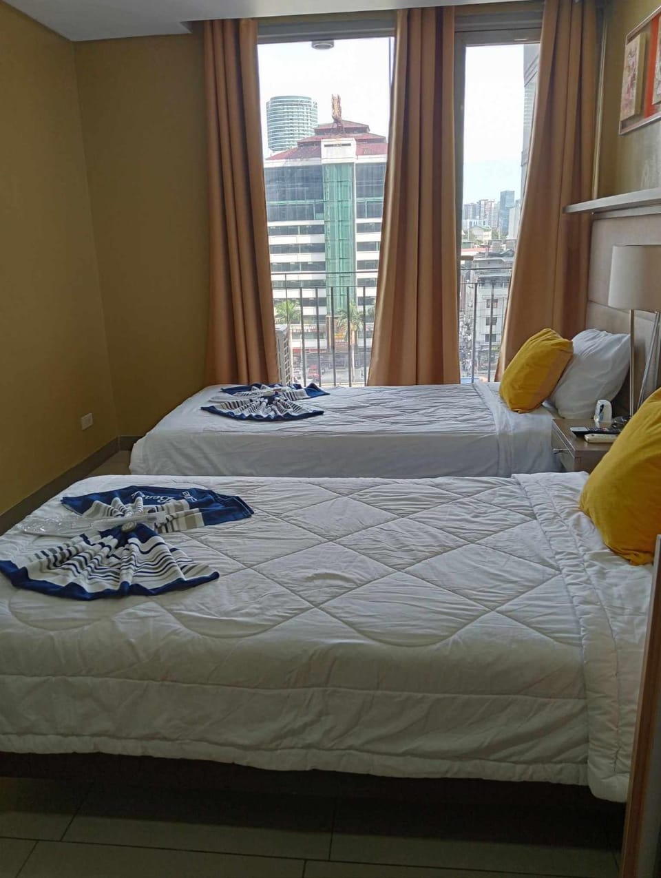 9th floor Studio deluxe cozy staycation Antel Spa Residences Apartment in Mandaluyong