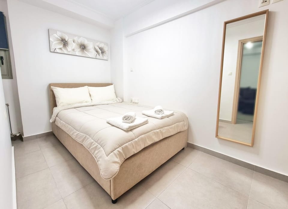 Bed, Bedroom, wardrobe