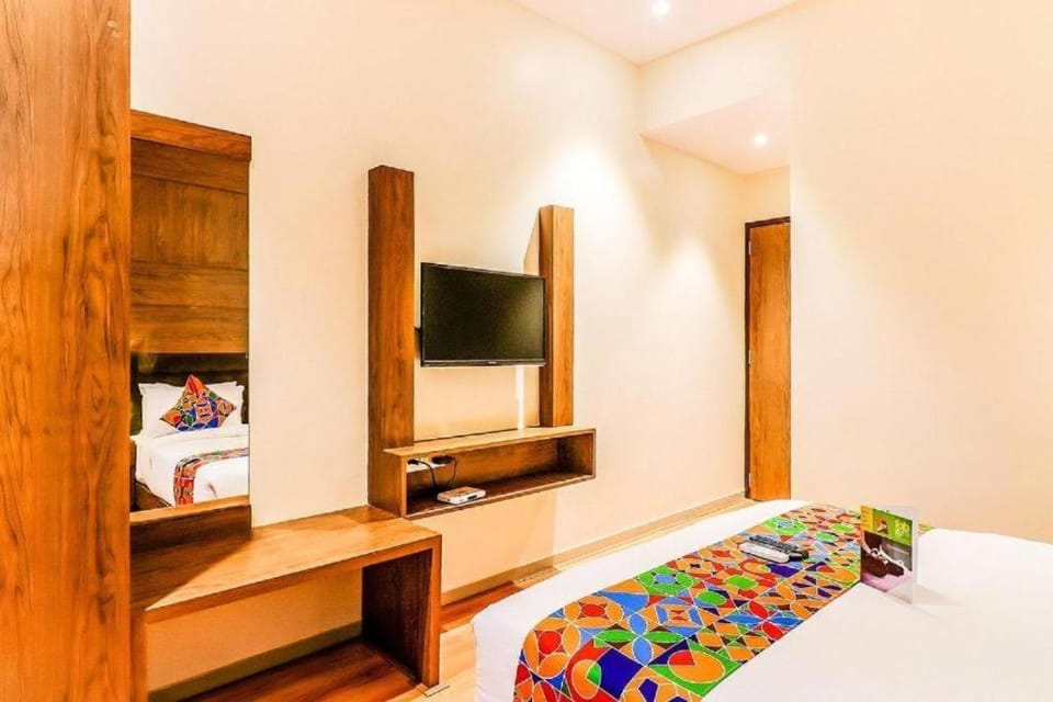 Glitz Hotels New Ascot International - Nr International Airport Mumbai T2 Hotel in Mumbai