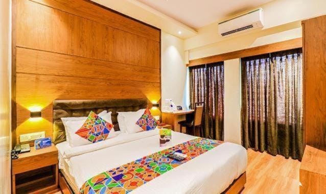 Glitz Hotels New Ascot International - Nr International Airport Mumbai T2 Hotel in Mumbai