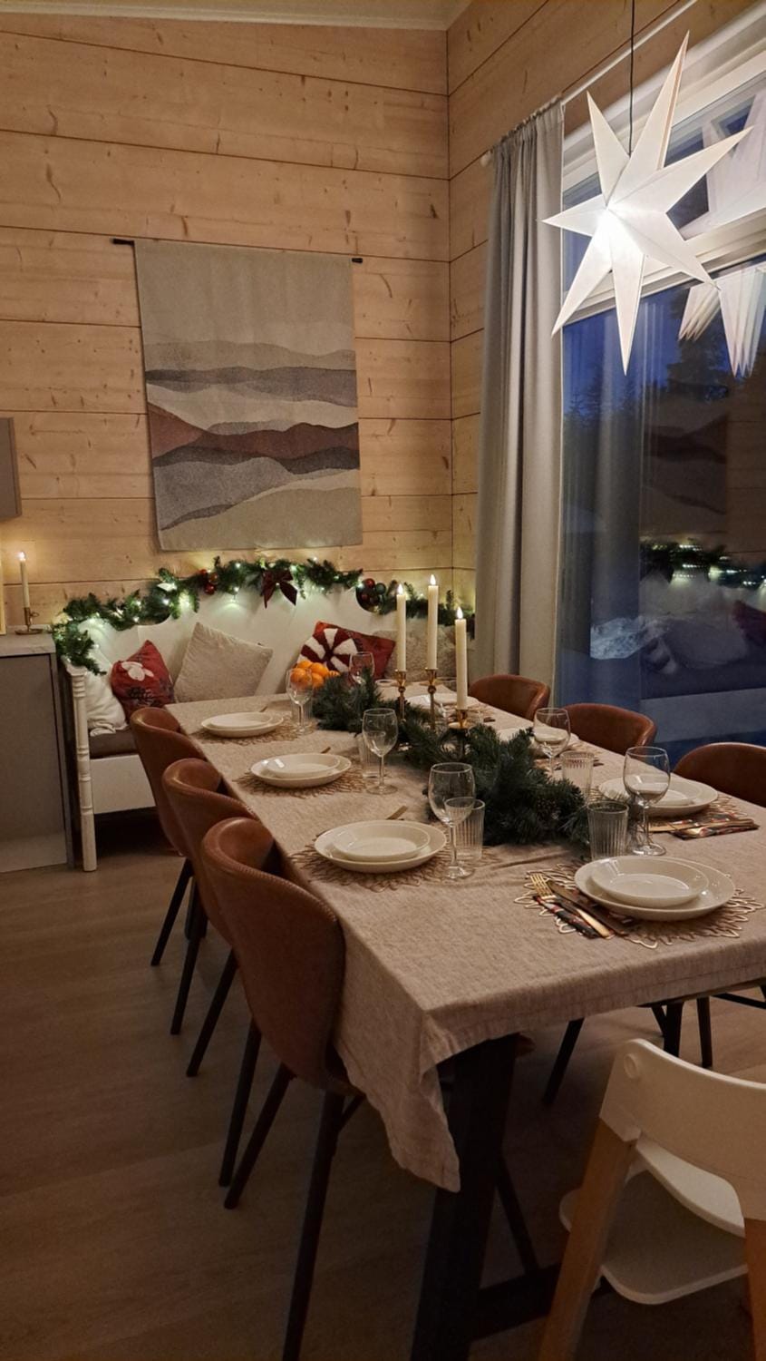 Arctic Giantlog Villa with private ice rink Villa in Rovaniemi