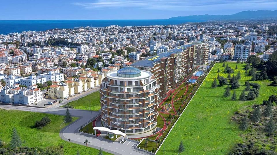 Property building, Nearby landmark, Spring, Day, Neighbourhood, Natural landscape, Bird's eye view, City view, Mountain view, Street view, Location