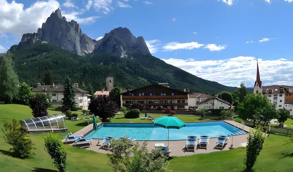 Property building, Living room, Swimming pool