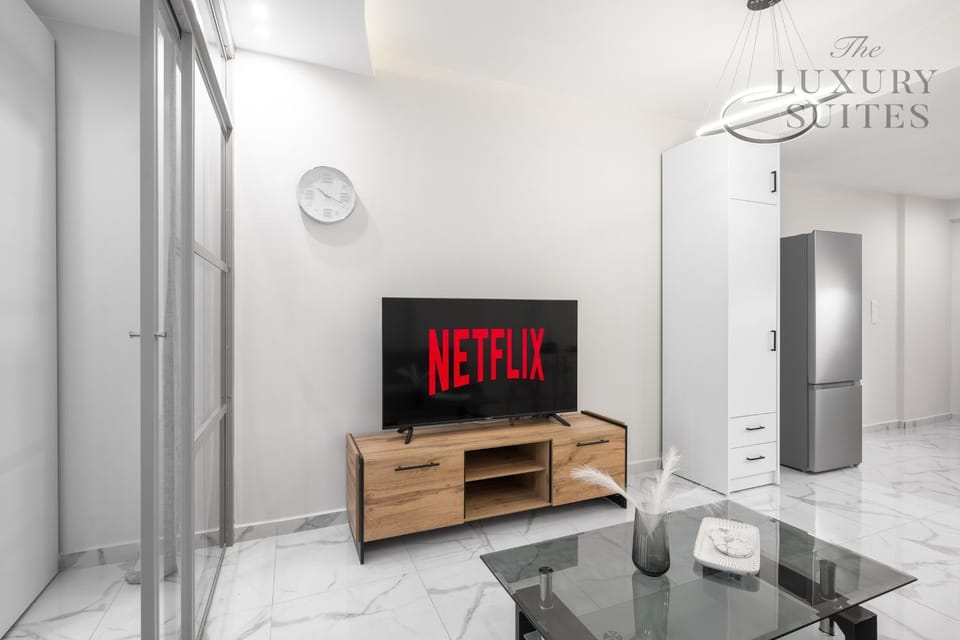 TV and multimedia, Evening entertainment