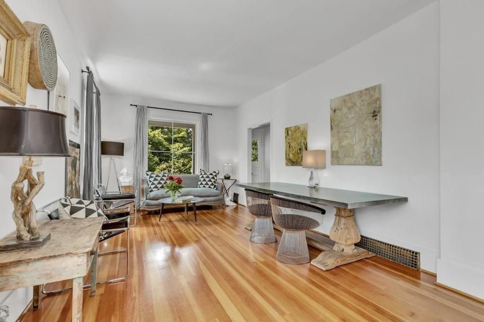 The Queen Elizabeth Park Home House in Vancouver
